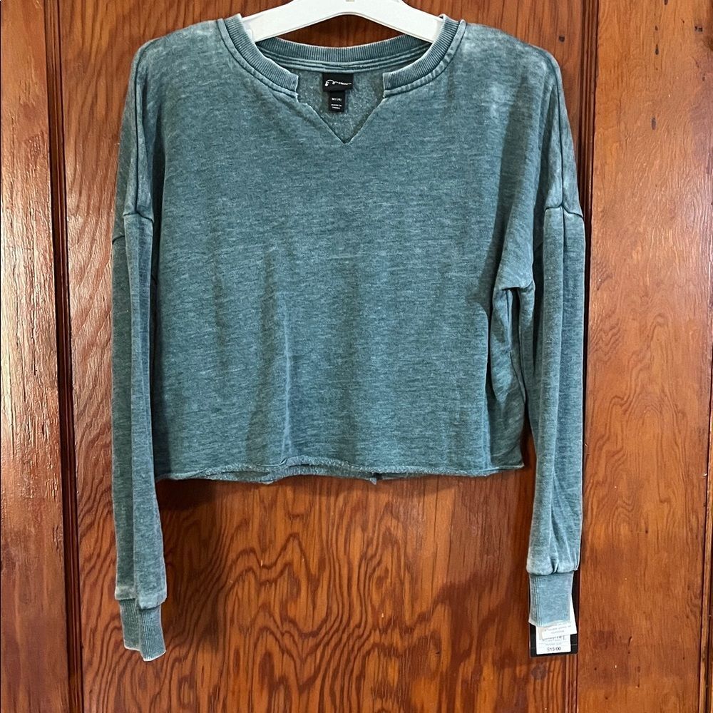 Art Class Giry Green Long Sleeve Top